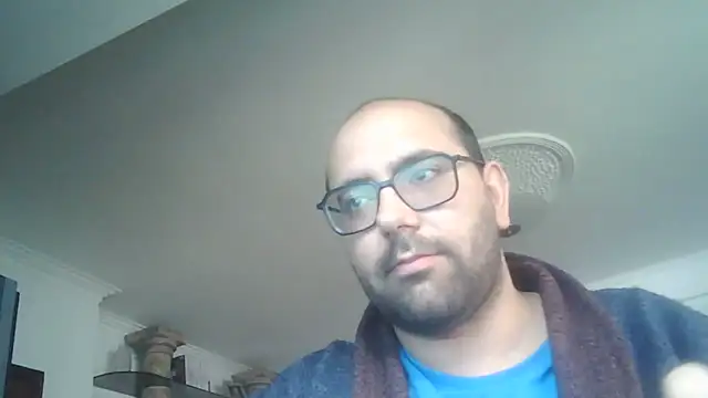 Snapshot of manokiitoo chatting on 04-08-26, 12:06 manokiitoo online show from 04-08-26, 12:06