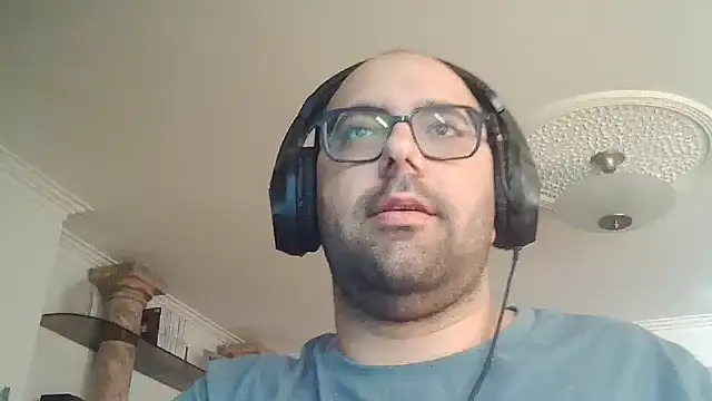 Snapshot of manokiitoo chatting on 04-06-26, 09:21 manokiitoo online show from 04-06-26, 09:21