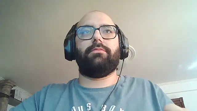 Snapshot of manokiitoo chatting on 03-27-26, 10:05 manokiitoo online show from 03-27-26, 10:05