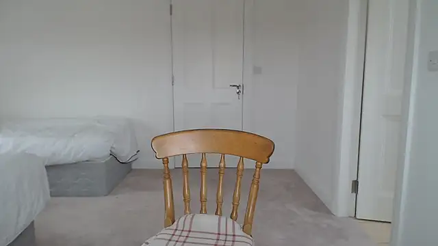 Snapshot of Mallinia chatting on 03-22-25, 05:20 Mallinia online show from 03-22-25, 05:20