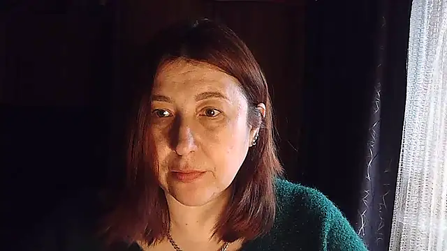 Snapshot of FiireTaliia chatting on 03-17-25, 12:35 FiireTaliia online show from 03-17-25, 12:35