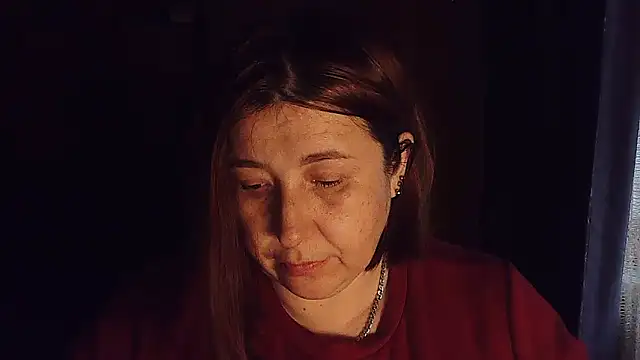 Snapshot of FiireTaliia chatting on 11-04-25, 11:58 FiireTaliia online show from 11-04-25, 11:58