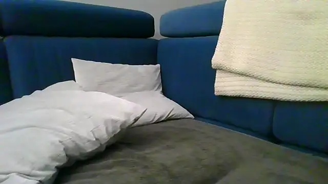 axecoman60 online show from 03-04-25, 06:29