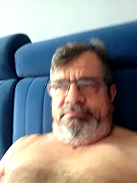 axecoman60 online show from 04-08-26, 09:33