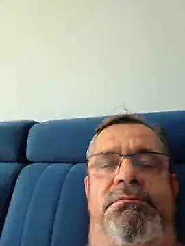 axecoman60 online show from 06-28-26, 09:48
