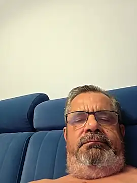 axecoman60 online show from 08-07-26, 08:15