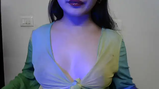 amrita2210 online show from 03-26-26, 06:50