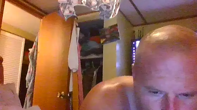 raybo715 online show from 06-11-26, 03:03