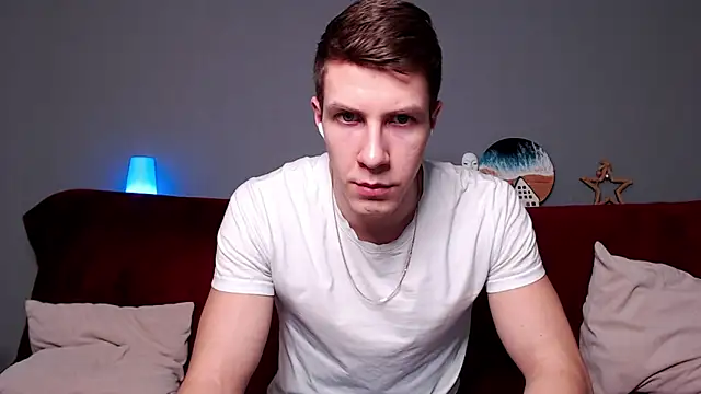 Snapshot of Chris_Brien chatting on 02-24-25, 03:42 Chris Brien online show from 02-24-25, 03:42