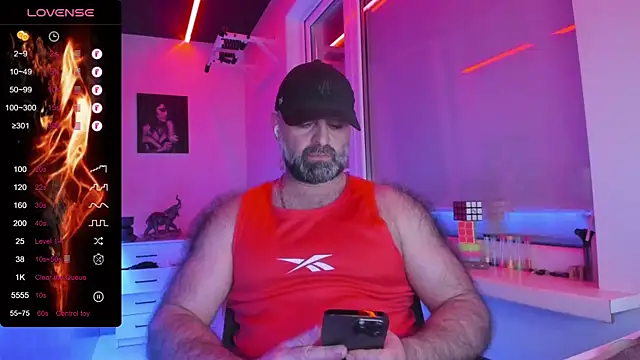 MAGABEAR077 online show from 05-17-26, 08:20