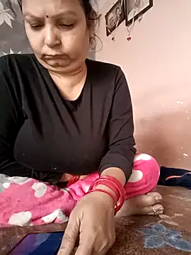 Kavya kapoor online show from 11-30-25, 02:45