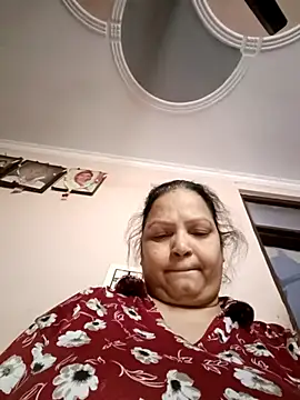 Kavya kapoor online show from 11-25-25, 02:56