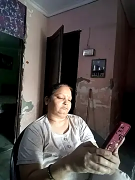 Kavya kapoor online show from 04-12-26, 04:05