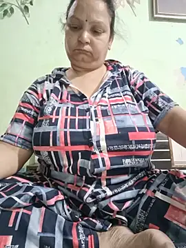 Snapshot of Kavya_kapoor chatting on 06-10-26, 08:26 Kavya kapoor online show from 06-10-26, 08:26