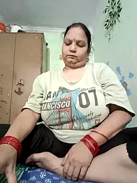 Kavya kapoor online show from 10-25-25, 08:35