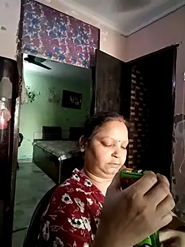 Kavya kapoor online show from 04-19-26, 02:12