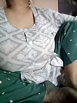 Kavya kapoor online show from 03-07-26, 12:32