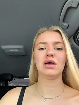 Snapshot of Devill_Angel_ chatting on 07-04-26, 10:43 Devill Angel online show from 07-04-26, 10:43