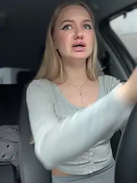 Devill Angel  online show from 12-21-25, 10:28