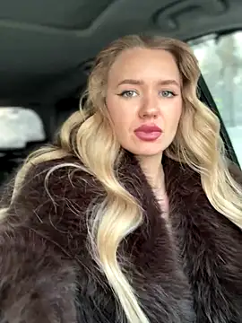 Devill Angel  online show from 01-08-26, 10:21