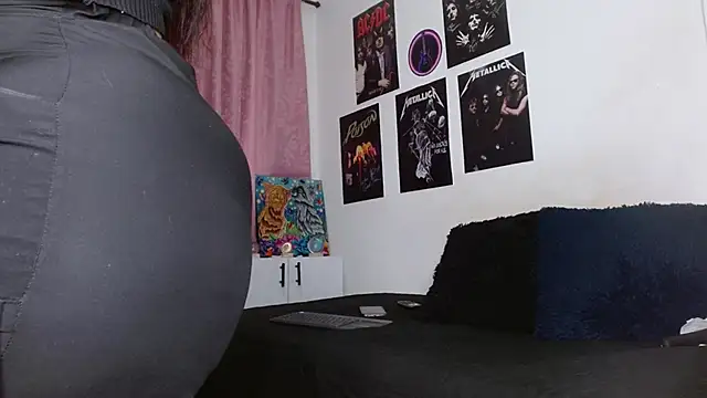 scarlett  morgan online show from 11-06-25, 01:48