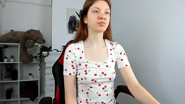 Baby Evalena online show from 03-07-25, 04:57