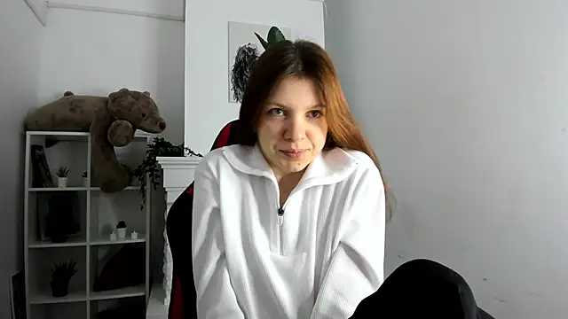 Baby Evalena online show from 03-18-25, 04:07