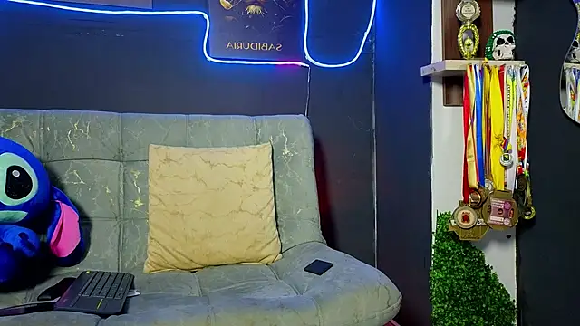 ERIC HARRISON online show from 11-27-25, 04:13