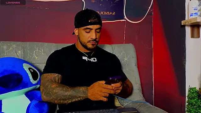 ERIC HARRISON online show from 02-17-26, 01:47