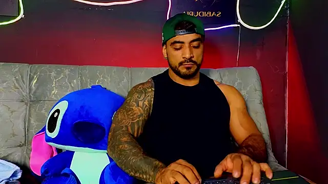 ERIC HARRISON online show from 04-05-26, 10:38