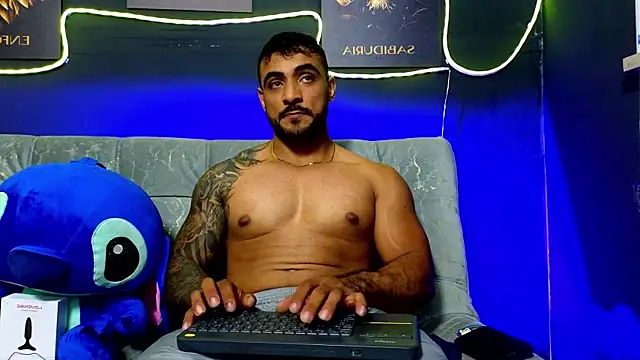 ERIC HARRISON online show from 01-06-26, 02:15