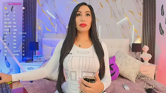EmilyLeah  online show from 05-05-26, 03:04