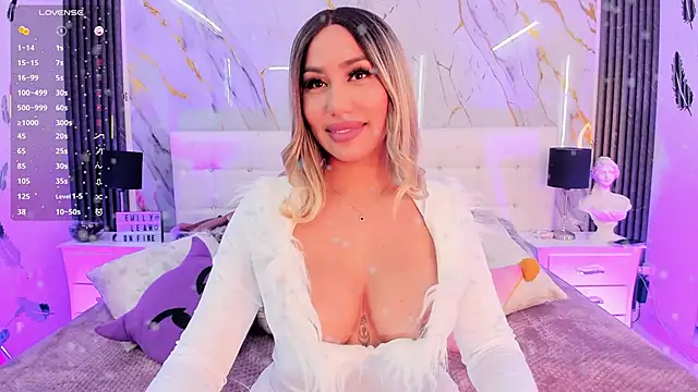 EmilyLeah  online show from 01-12-26, 04:25