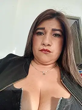 Hannahcandyy online show from 06-13-26, 10:08