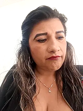 Hannahcandyy online show from 04-24-26, 08:22