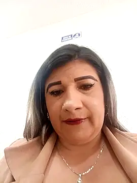 Hannahcandyy online show from 04-27-26, 04:49