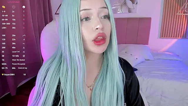 Kendall Bunnyy online show from 02-14-25, 06:29
