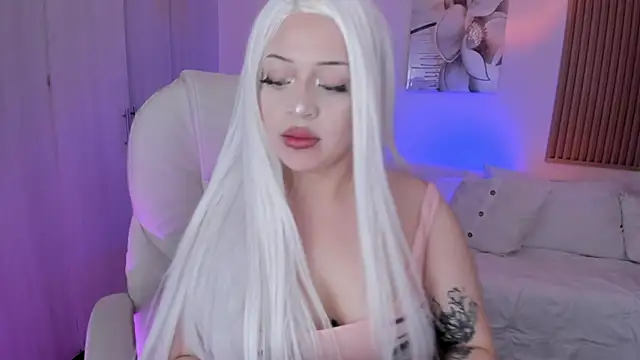 Kendall Bunnyy online show from 03-02-25, 08:03