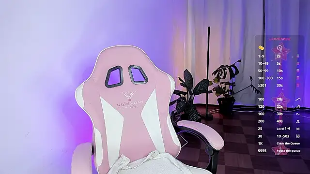 Kendall Bunnyy online show from 03-29-26, 06:20