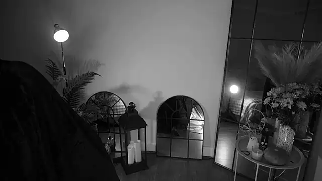 Heidi11 online show from 10-31-25, 10:27