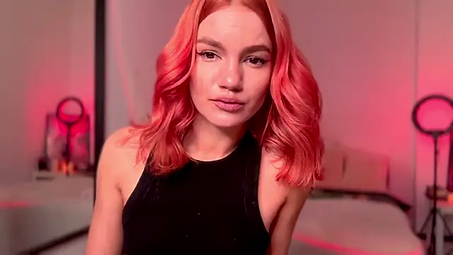 Heidi11 online show from 01-29-25, 02:32