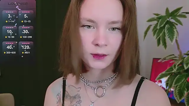 Snapshot of Pink_SeaGul chatting on 12-06-24, 05:28 Pink SeaGul online show from 12-06-24, 05:28