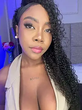 Snapshot of Lola_King chatting on 03-28-26, 12:55 Lola King online show from 03-28-26, 12:55