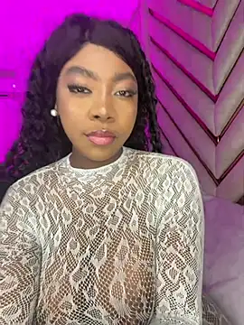 Snapshot of Lola_King chatting on 05-16-26, 01:59 Lola King online show from 05-16-26, 01:59