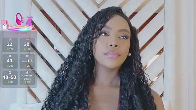 Snapshot of Lola_King chatting on 05-21-26, 03:59 Lola King online show from 05-21-26, 03:59