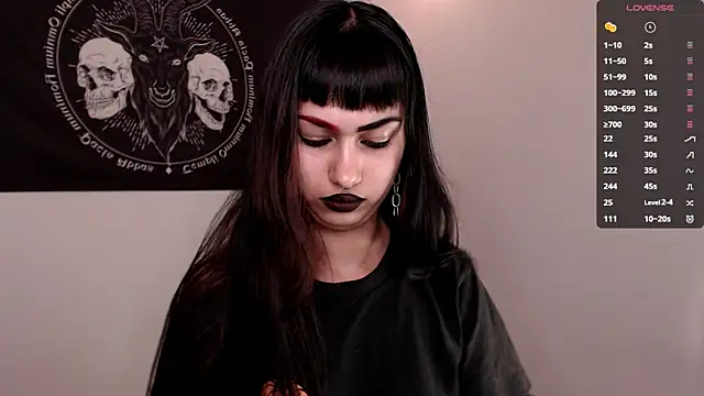 Little-Lucifer online show from 10-31-25, 01:57