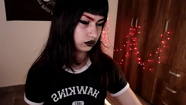 Little-Lucifer online show from 04-05-26, 05:30