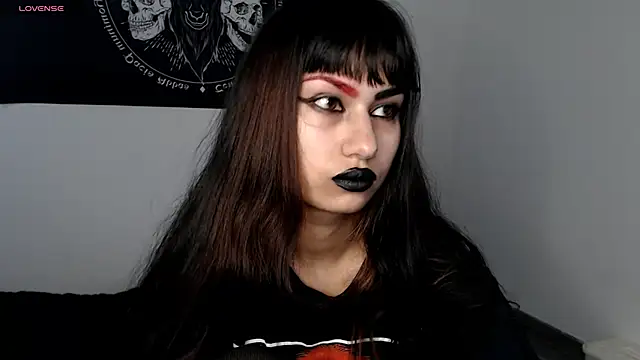 Little-Lucifer online show from 11-29-25, 09:04