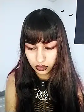Little-Lucifer online show from 10-04-25, 06:42