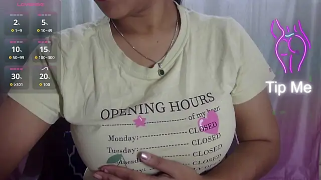 Preeti-Sexy online show from 01-13-26, 05:55